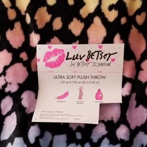Plush Throw
